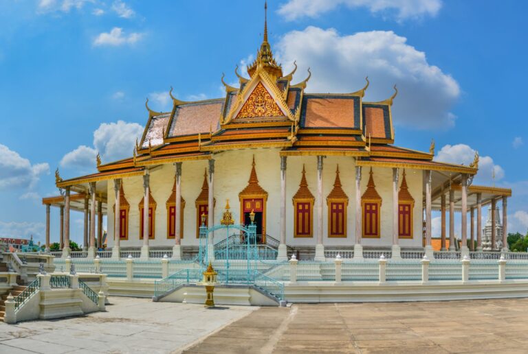 Archives des Khmers rouges: vérifier, contextualiser, protéger